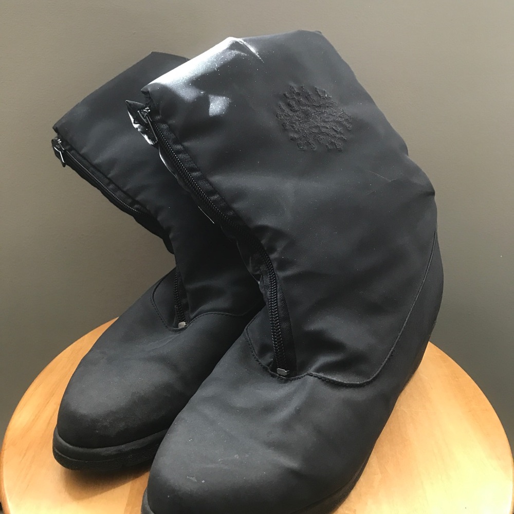 Women's Winter Zip-Up Black Snow Boots - 9.5W